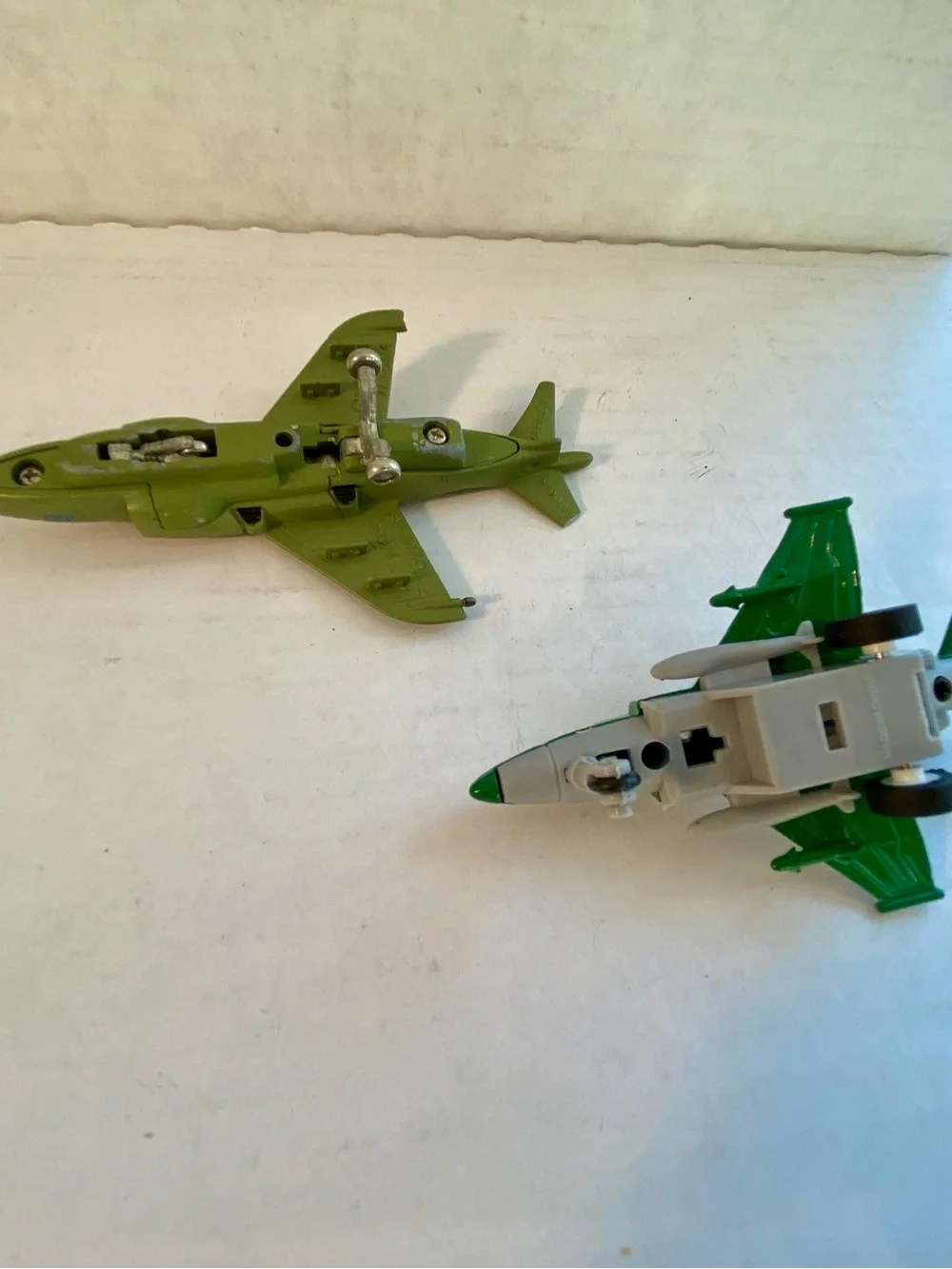 Vintage White Space Shuttle Toy - Kids Toys
